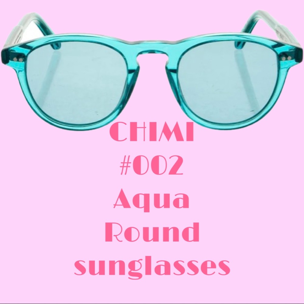 CHIMI Aqua #002 Aqua sunglasses
Rare find ❤️